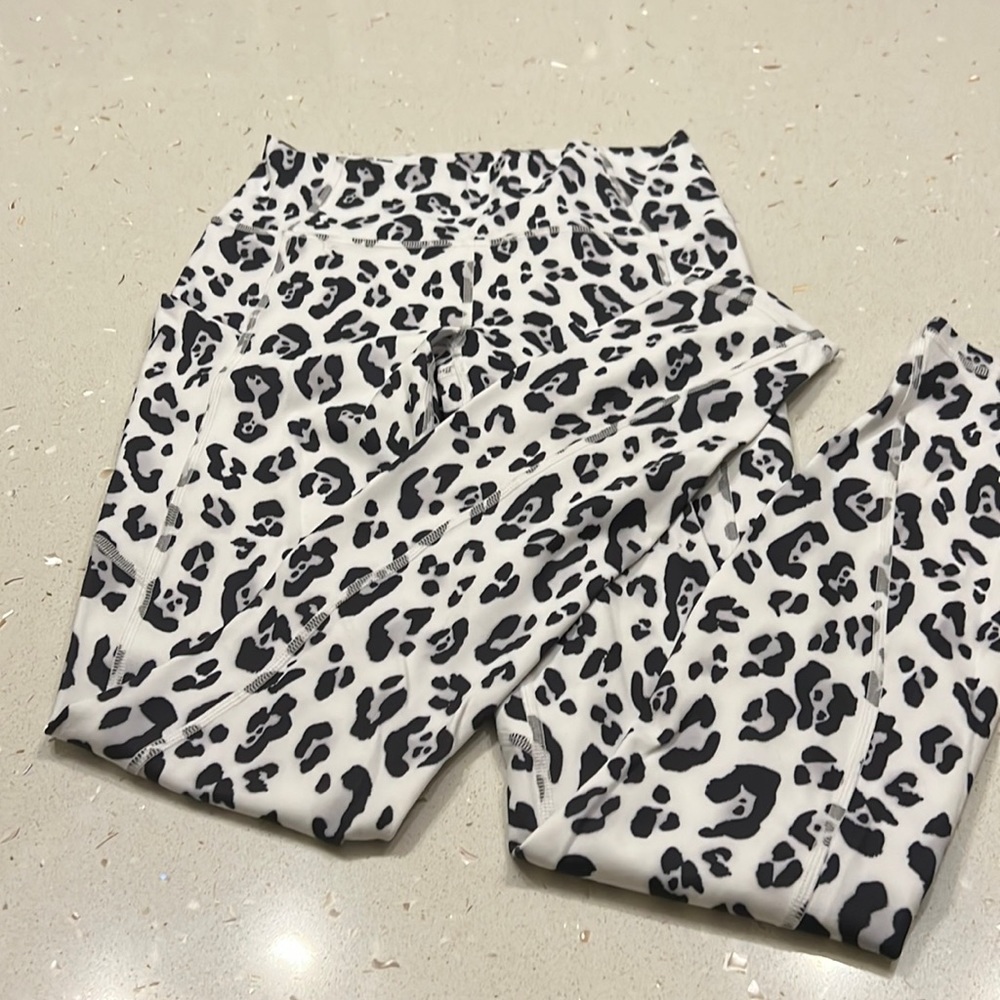 Fabletics leggings